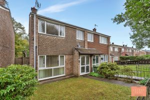 Elm Grove, Caerphilly, CF83 3BE