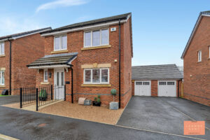 Kiln Field Drive, Caerphilly, CF83 8JX