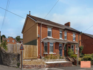 The Crescent, Machen, CF83 8ND